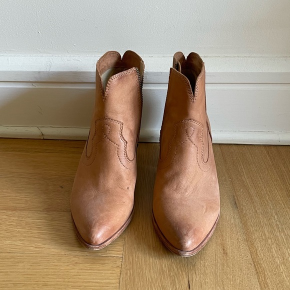 Frye western style boots, soft leather - Picture 3 of 7